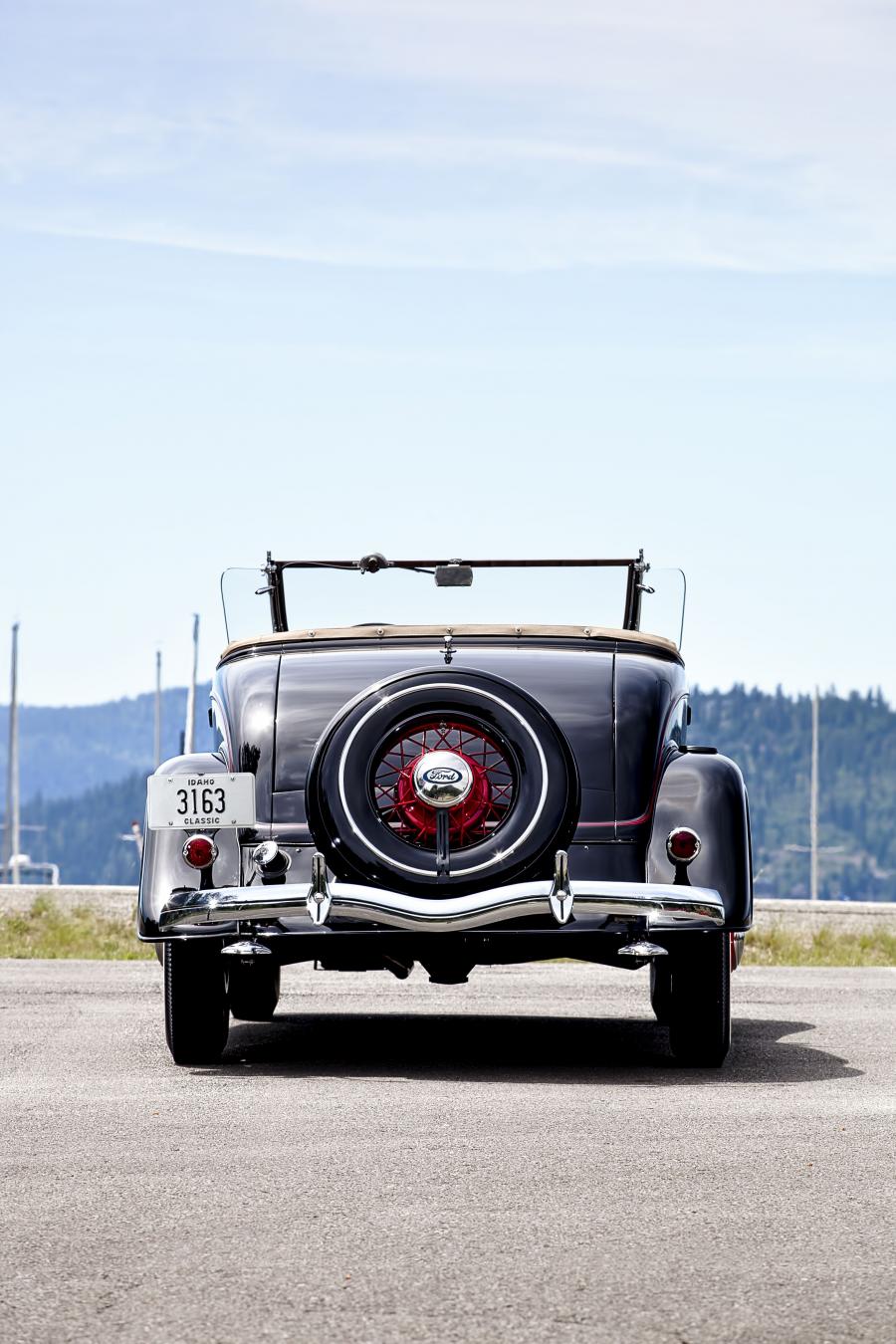  Ford DeLuxe Roadster 1934 года  (фото 13 из 43)